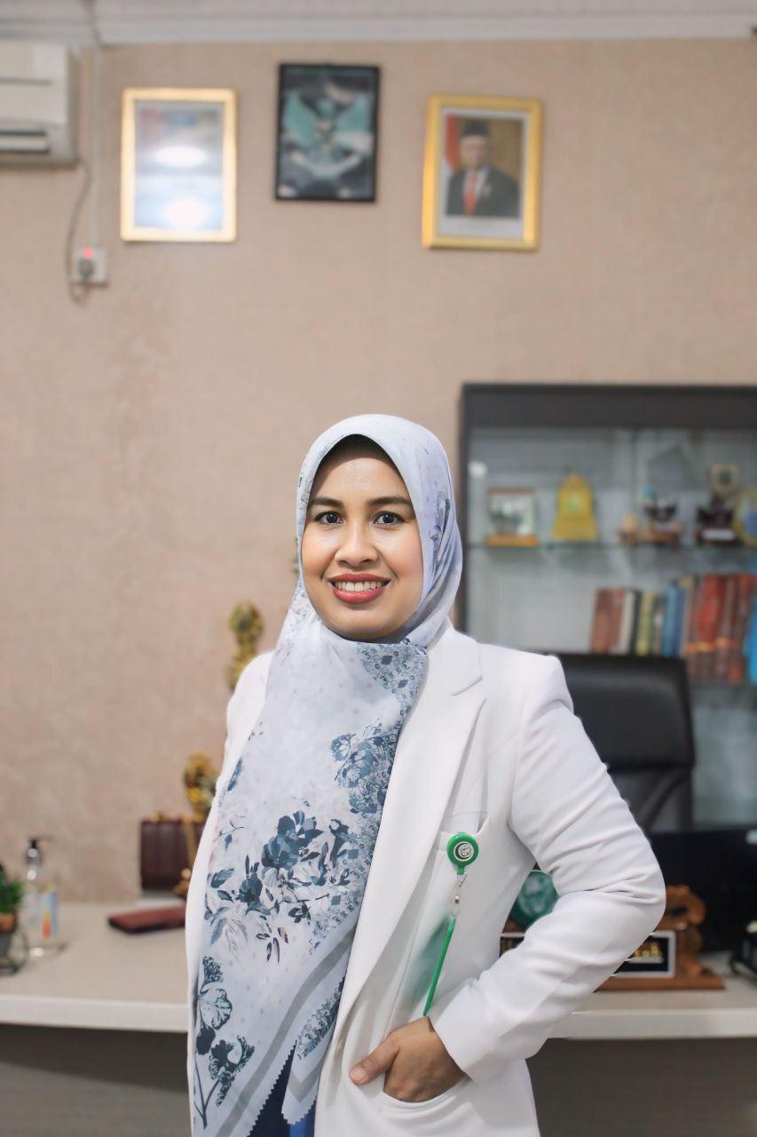 Foto Dokter dr. Hj. Meri Herliza, MARS., FisQua